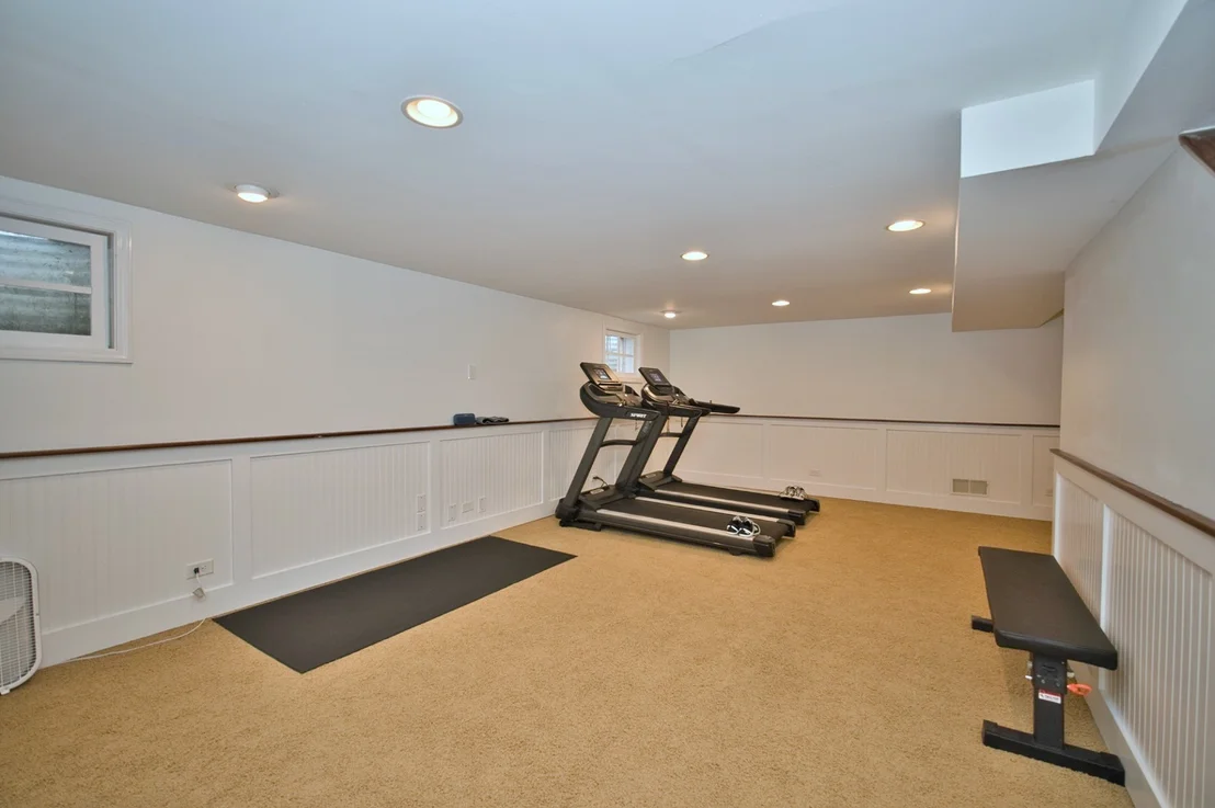 Photo of 2S510 Seneca Drive