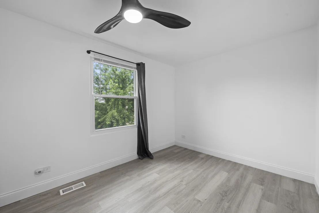Photo of 818 Lexington Circle