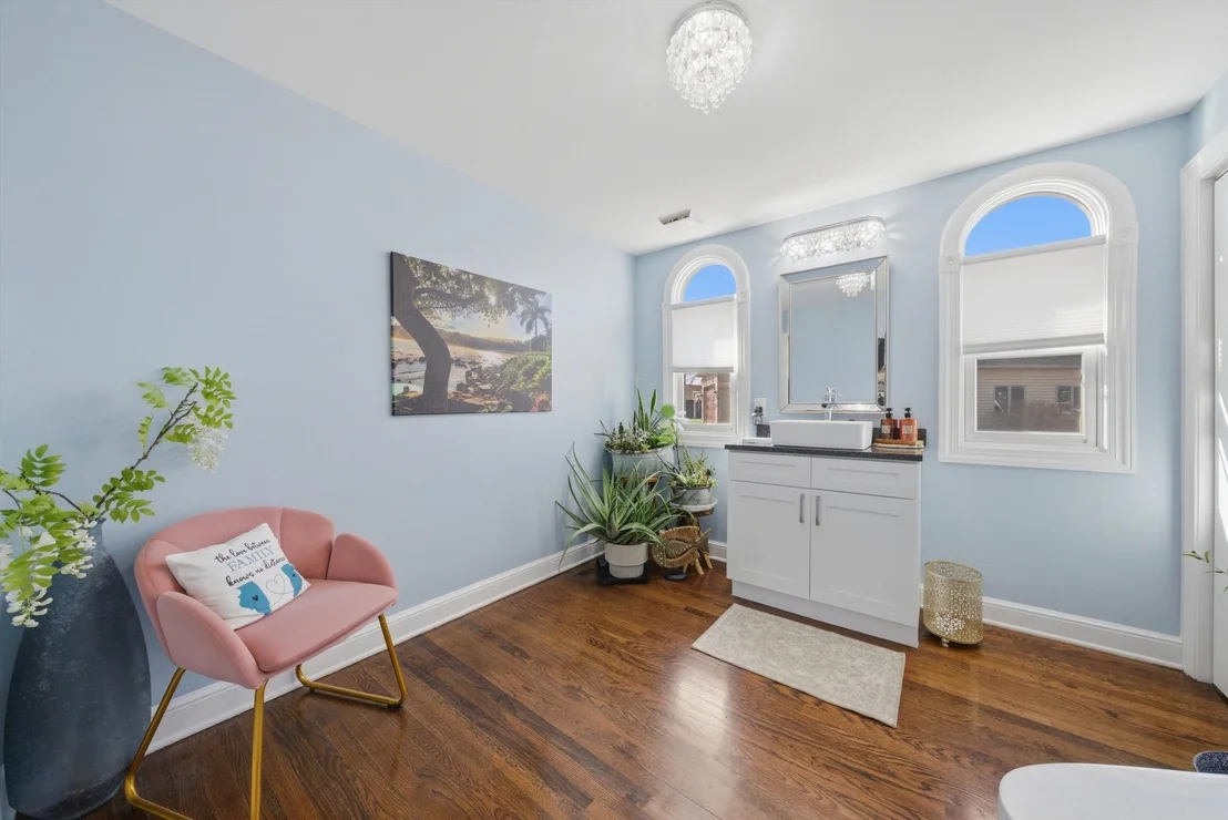 Photo of 531 Circle Drive