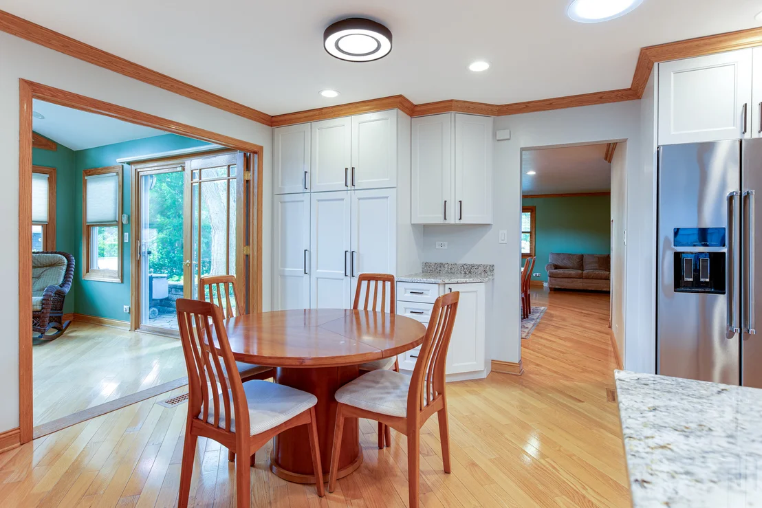 Photo of 955 Bernard Drive
