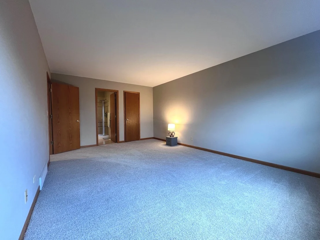 Photo of 340 Greenview Drive