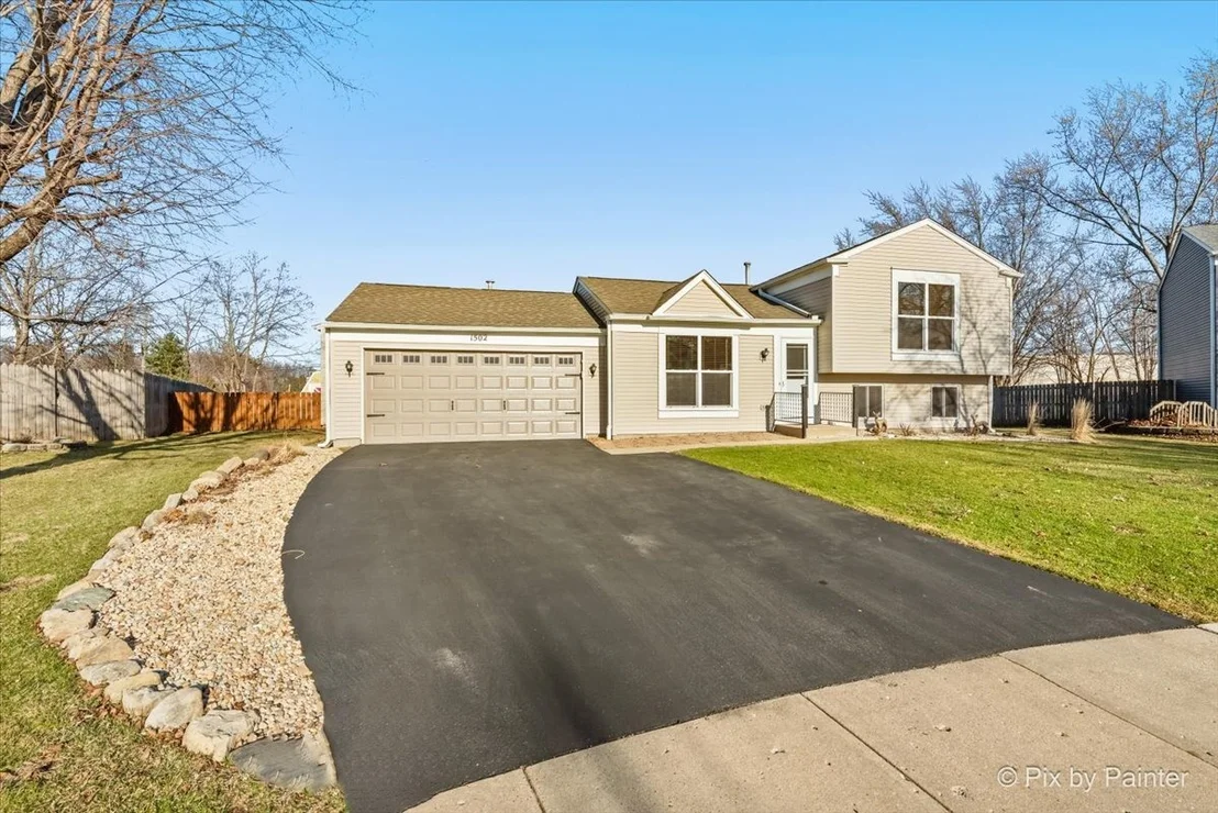 Photo of 1502 Sawgrass Court