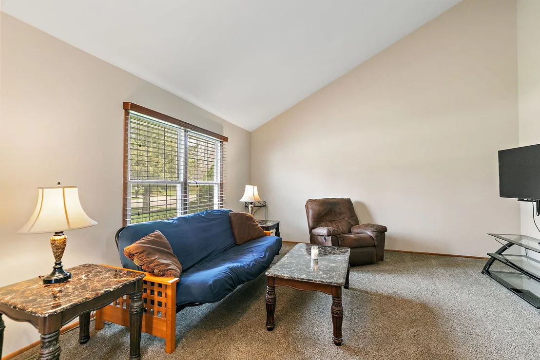 Photo of 313 N Huntington Drive