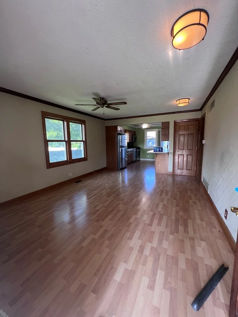 Photo of 1127 HOWELL Place