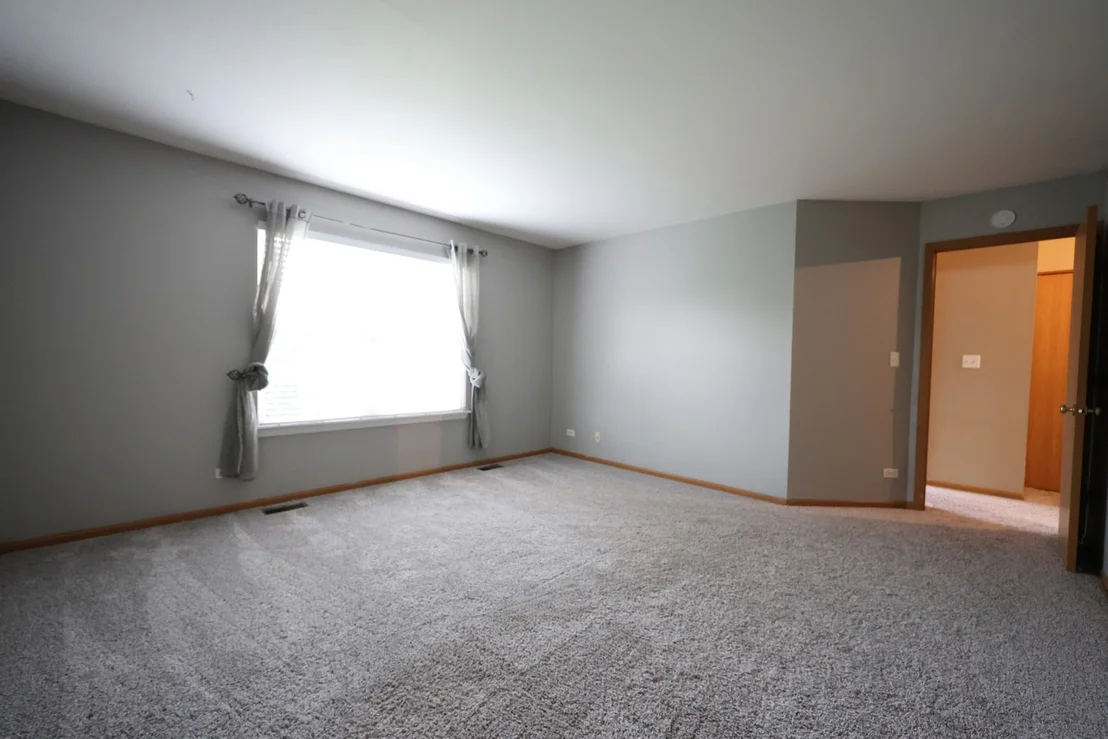 Photo of 17428 FOX BEND Lane