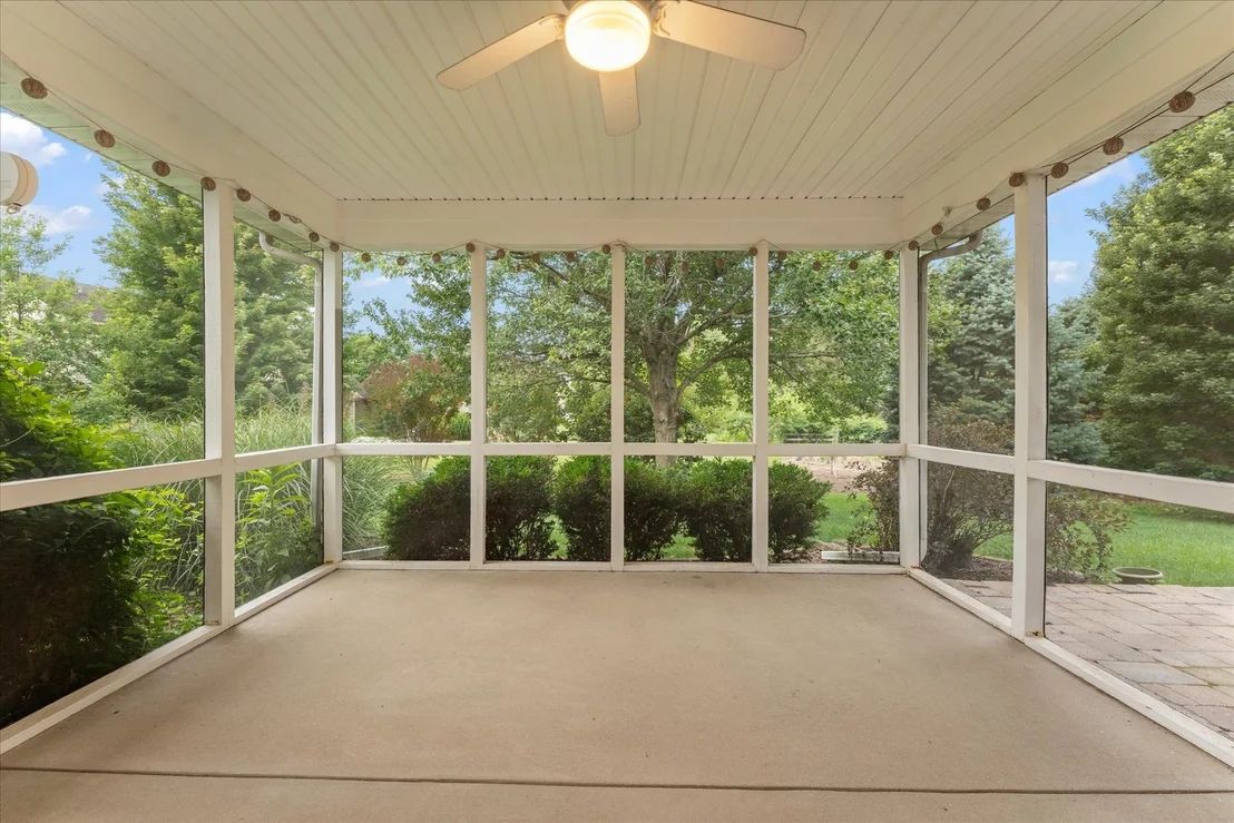 Photo of 1703 Deer Run Drive