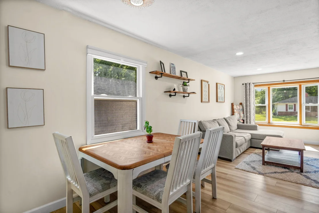 Photo of 1530 Sunrise Drive