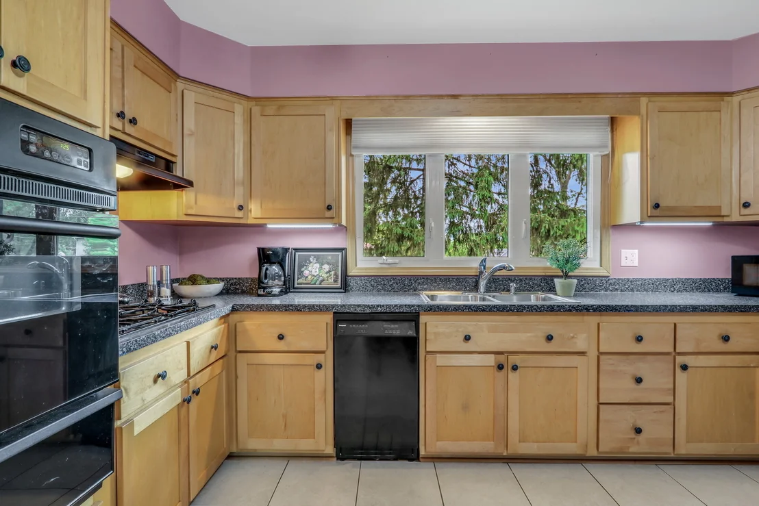 Photo of 2501 S Vaupell Drive