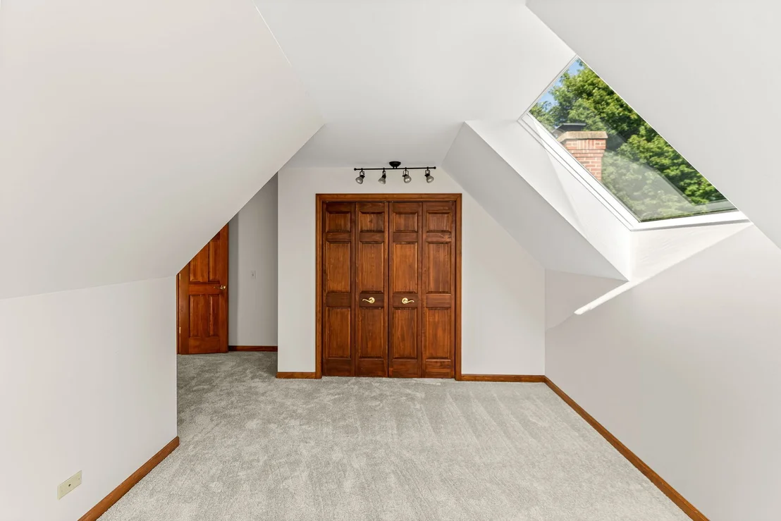 Photo of 9 N Daniels Drive