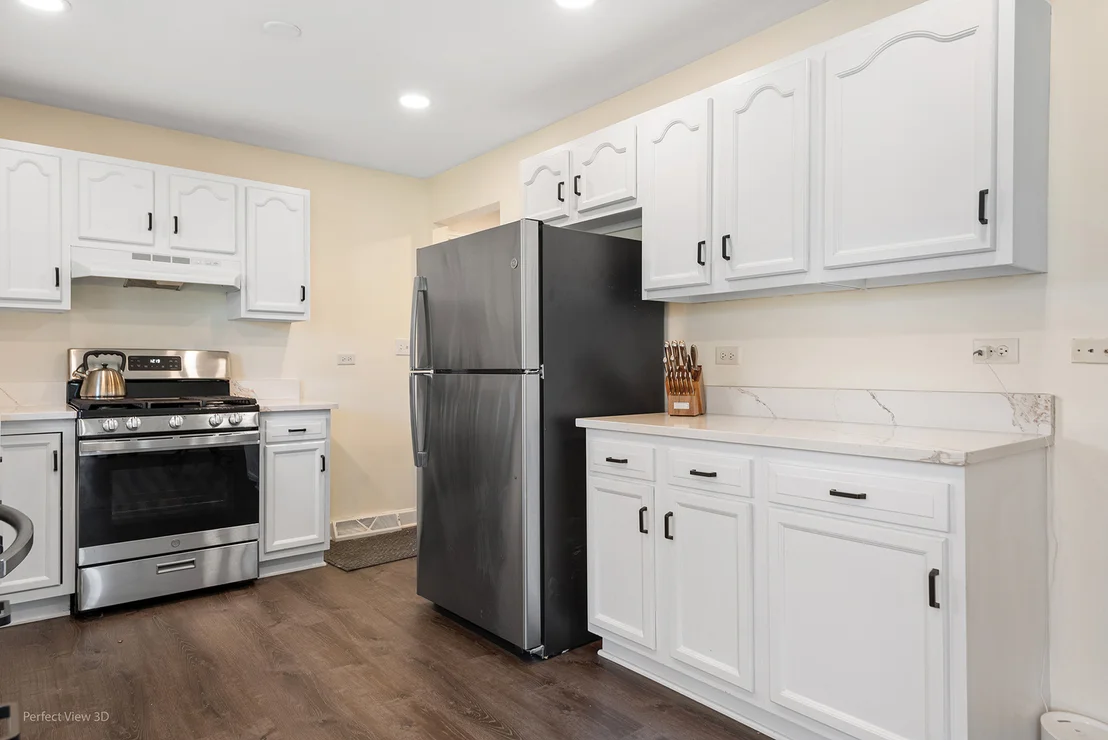 Photo of 11N958 Almora Terrace