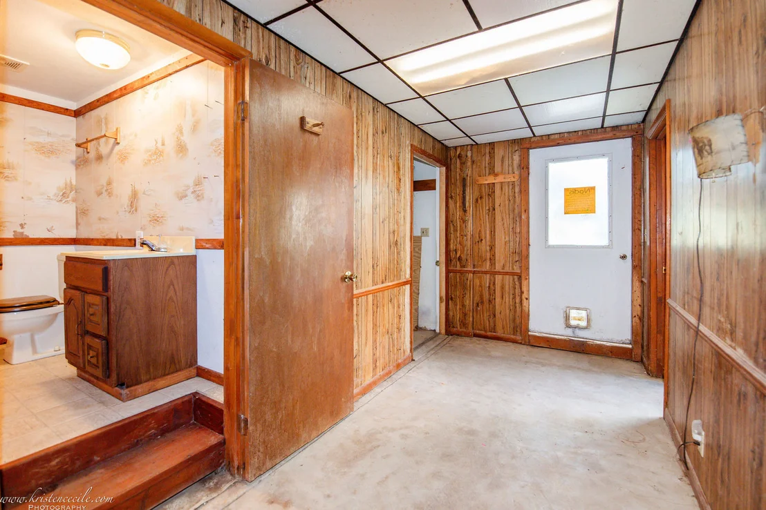 Photo of 804 N 2199TH Road