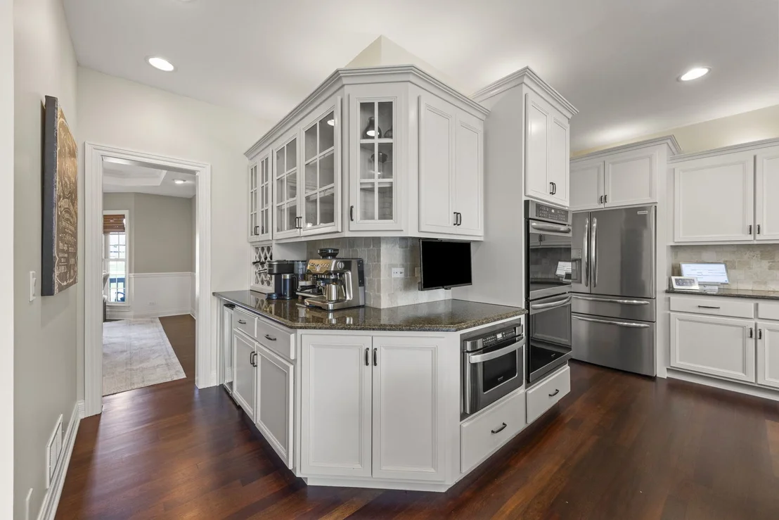 Photo of 671 SHEFFIELD Circle