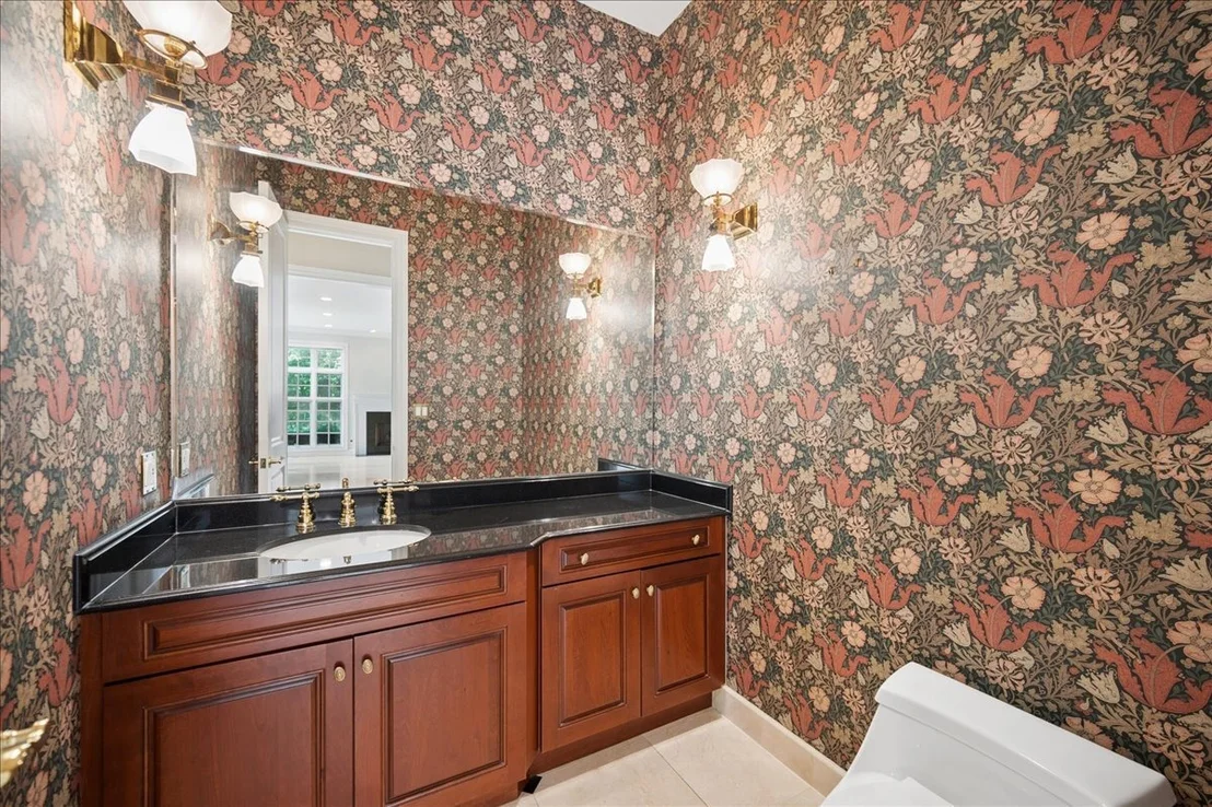 Photo of 621 Sheridan Road