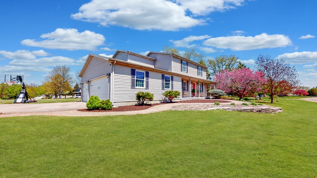 Photo of 9321 Hillcrest Lane