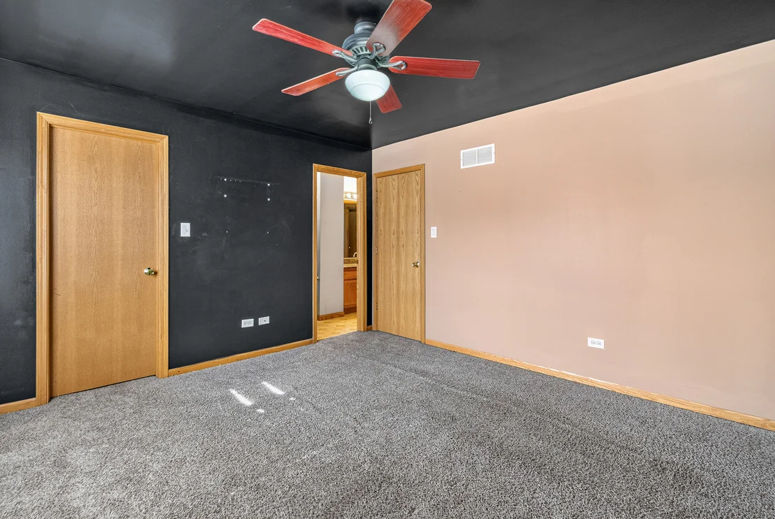 Photo of 2325 Graystone Drive