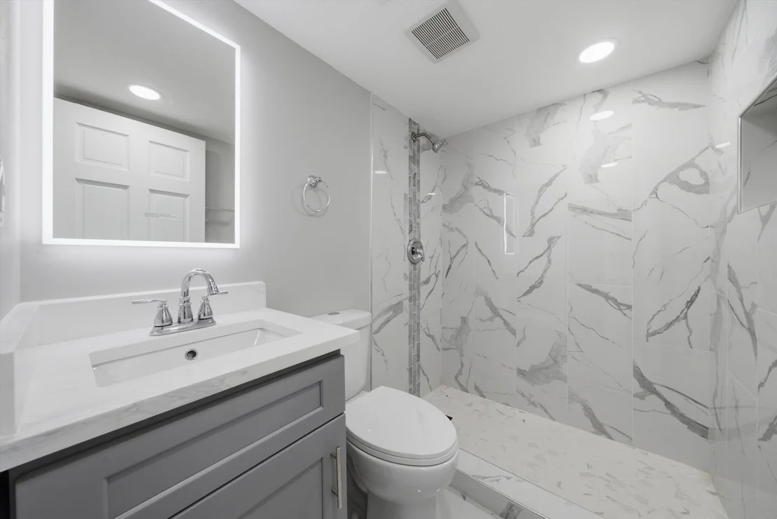 Photo of 433 W 100TH Street