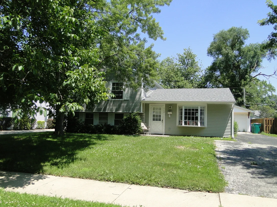 Photo of 112 Fairlane Drive