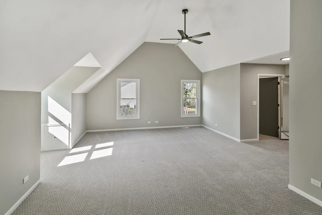Photo of 731 Roaring Brook Lane
