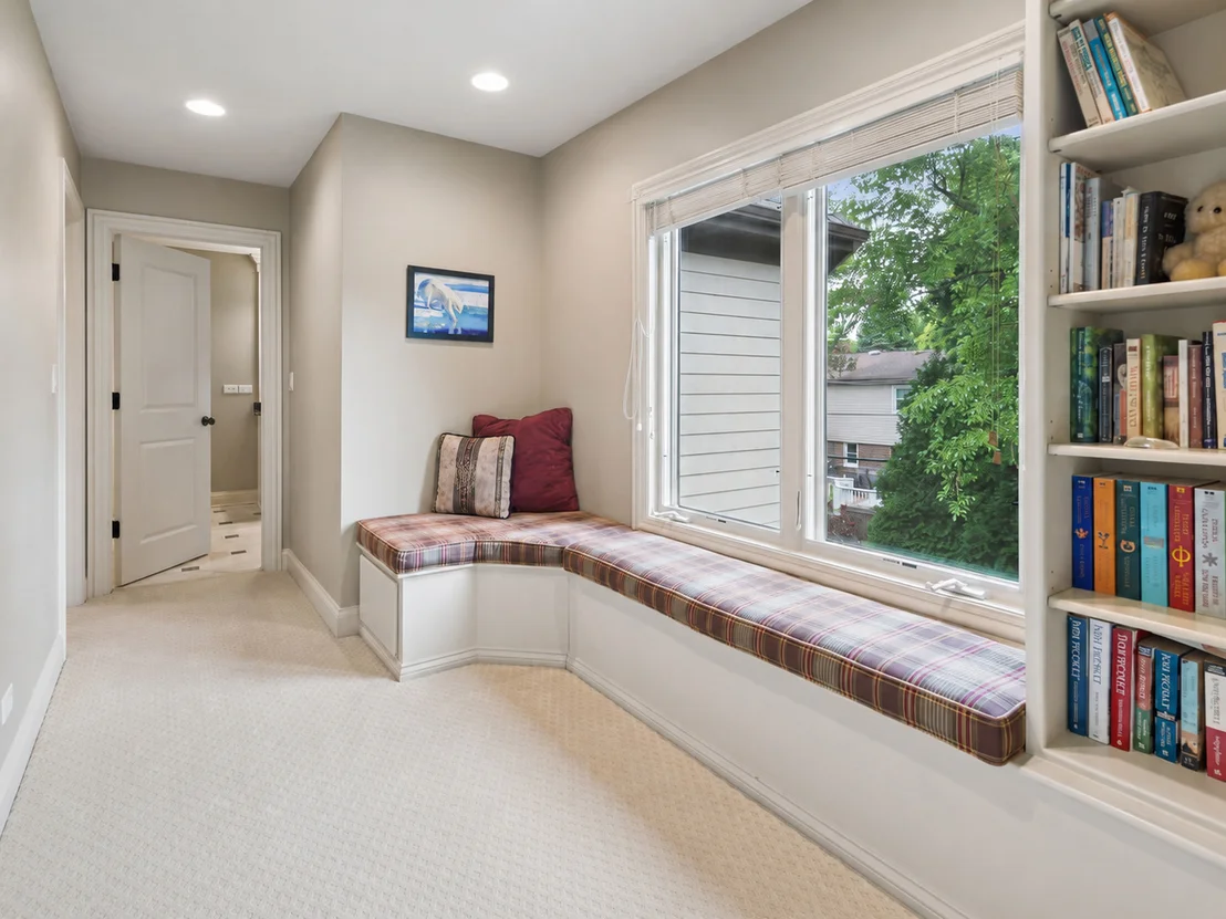 Photo of 901 Kenton Road