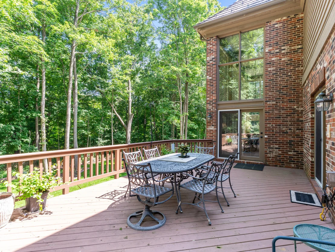 Photo of 818 Fox Glen Drive