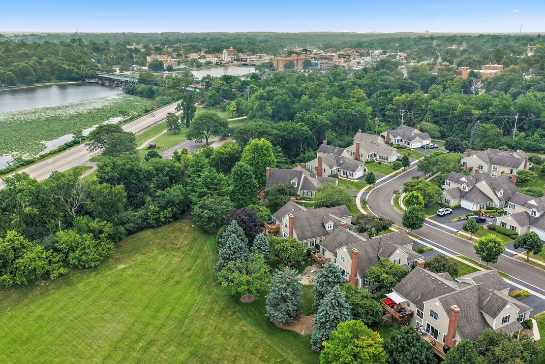 Photo of 232 Sedgewick Circle