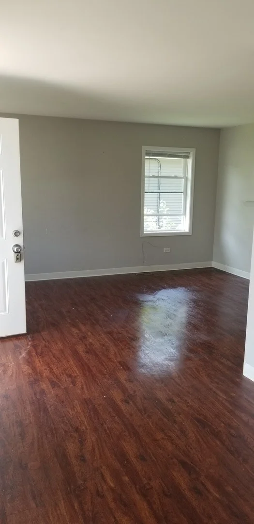 Photo of 35650 N Laurel Avenue