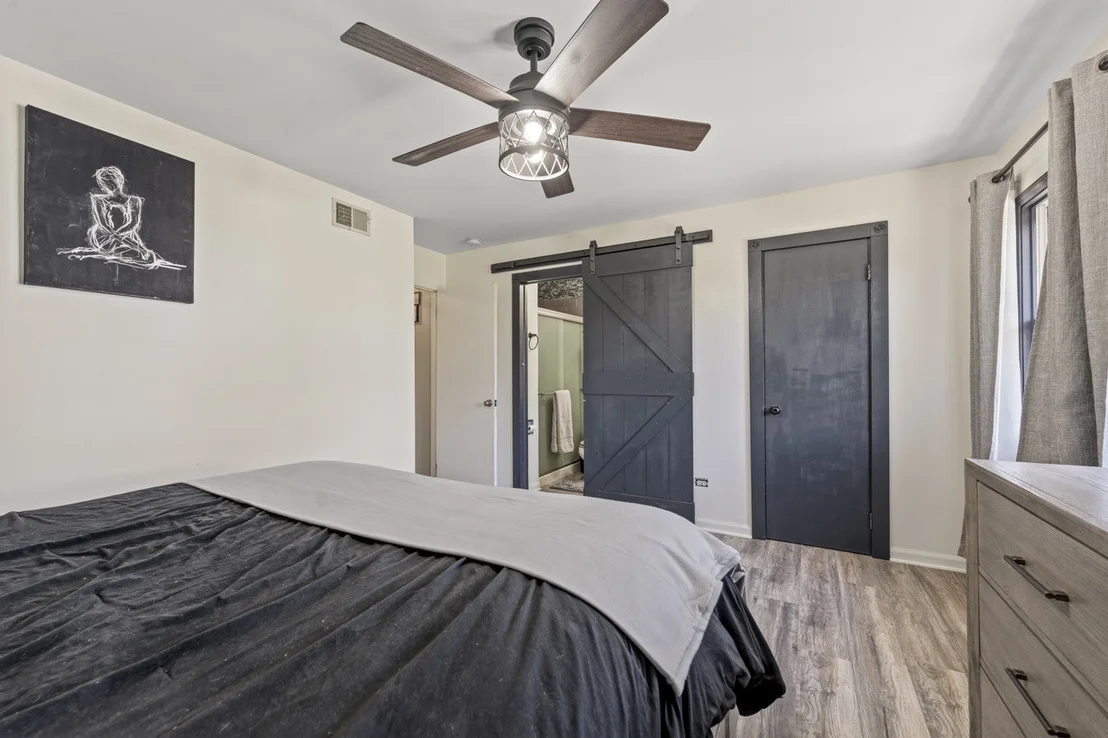 Photo of 1041 Fulton Drive