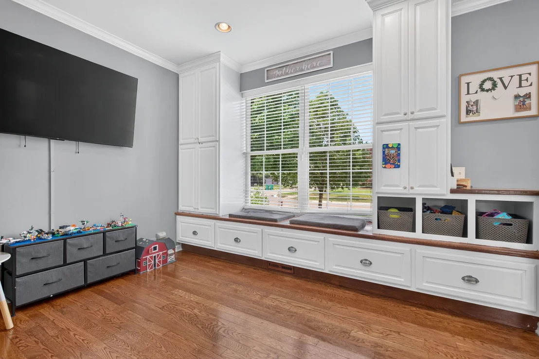 Photo of 25439 Bower Court