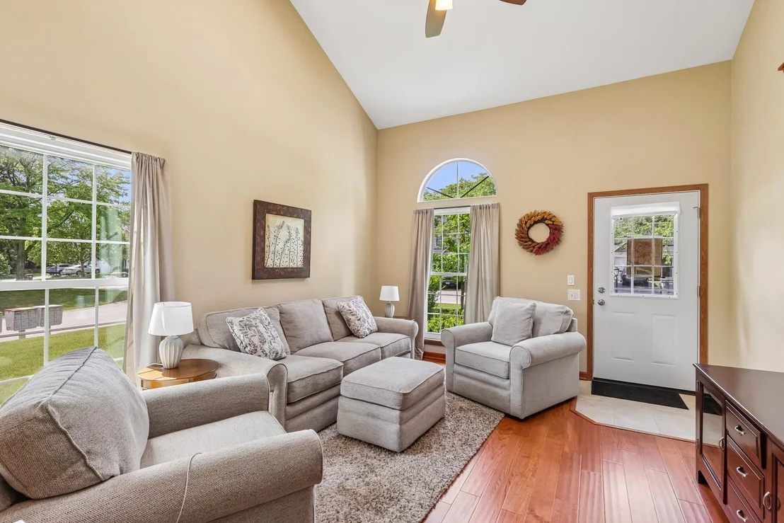 Photo of 286 CHRISMAN Drive