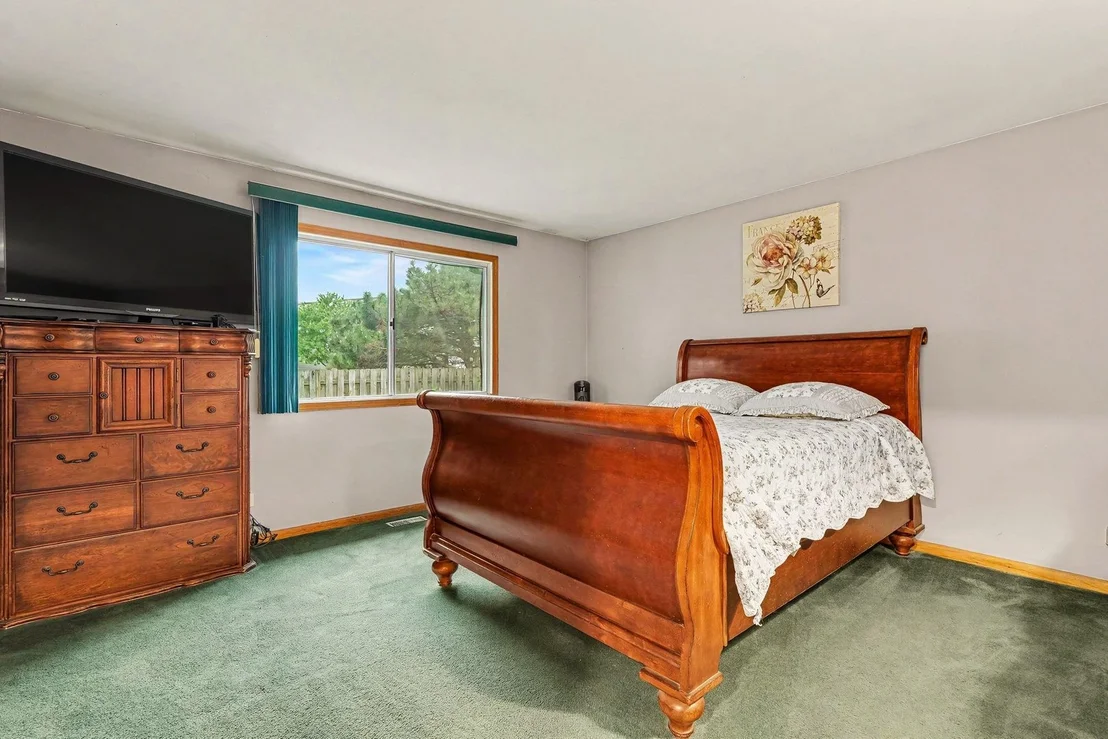 Photo of 309 Thistle Drive