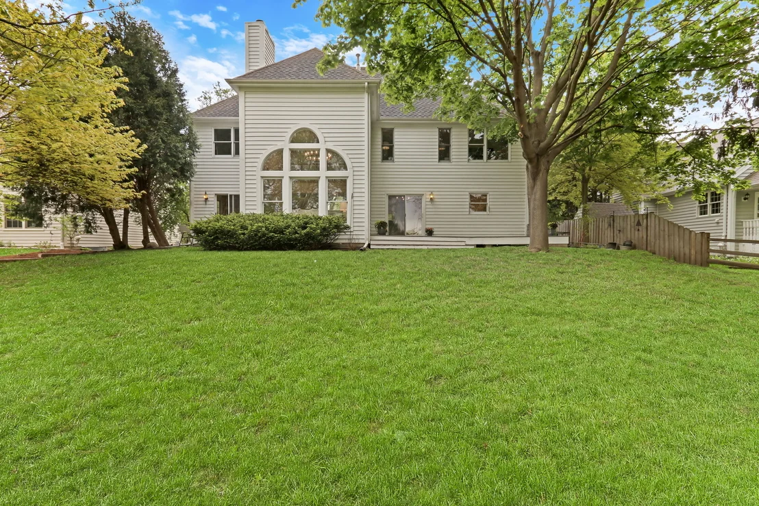 Photo of 7452 Bittersweet Drive