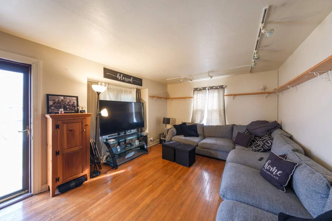 Photo of 17702 Community Street