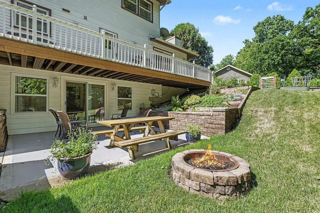 Photo of 640 Clearview Court