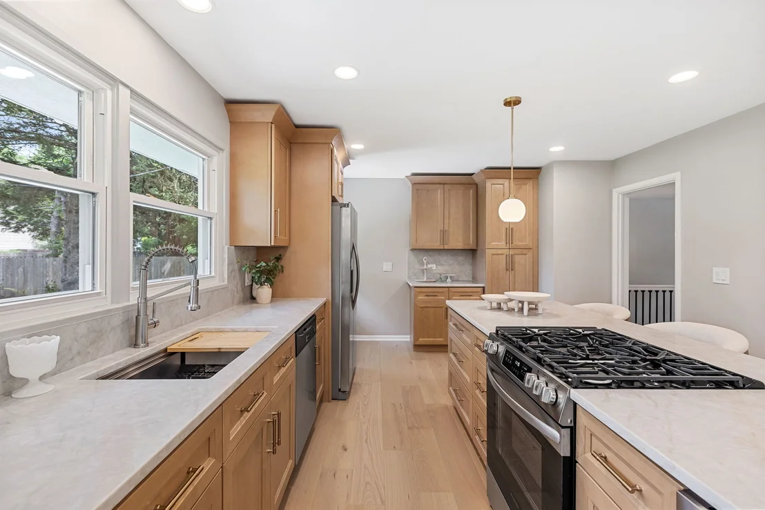 Photo of 624 Willow Lane