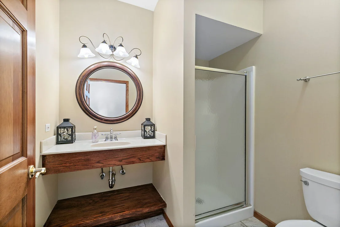 Photo of 2101 Burnham Court