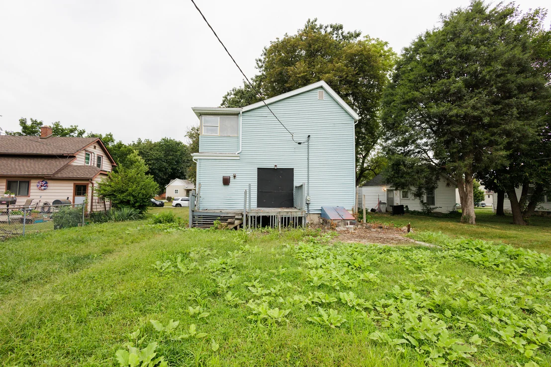 Photo of 980 S 6th Avenue