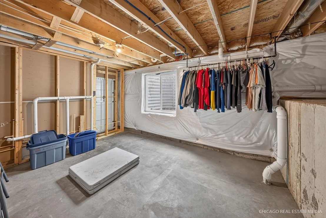 Photo of 1002 Chestnut Drive
