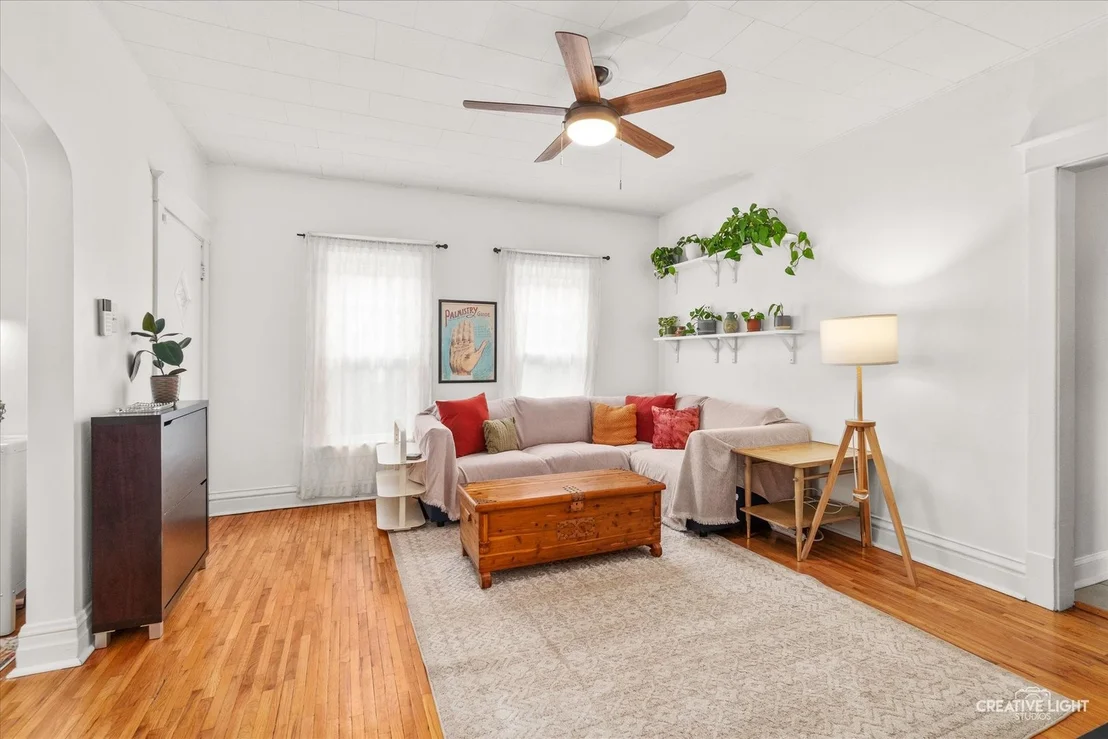 Photo of 921 Clement Street