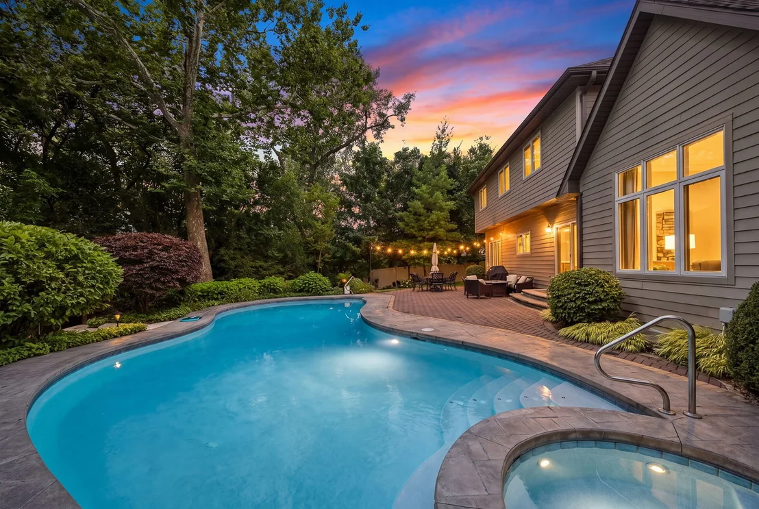 Photo of 331 Brookside Circle