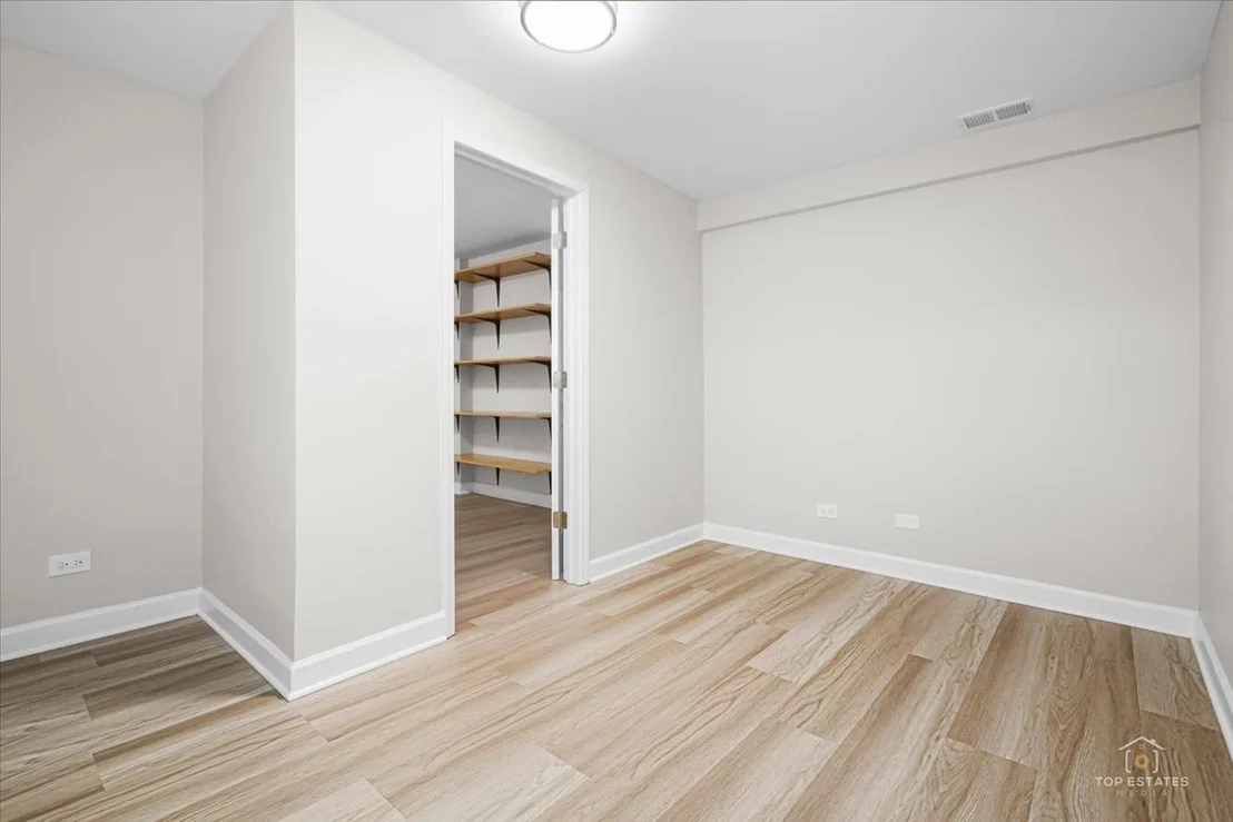 Photo of 716 River Mill Parkway