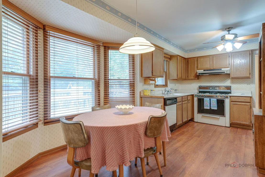 Photo of 705 Royal Glen Drive