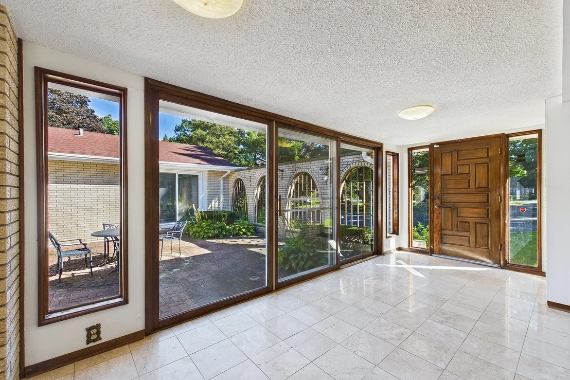 Photo of 201 Oak Lane