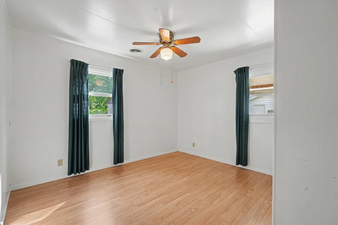 Photo of 517 Illinois Drive