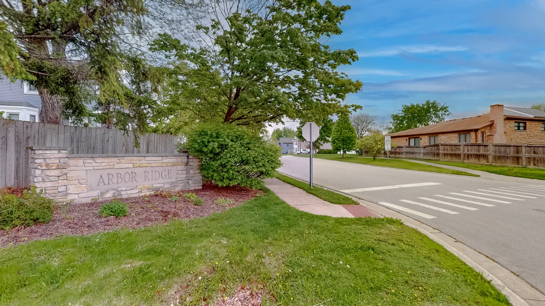 Photo of 526 Spruce Lane