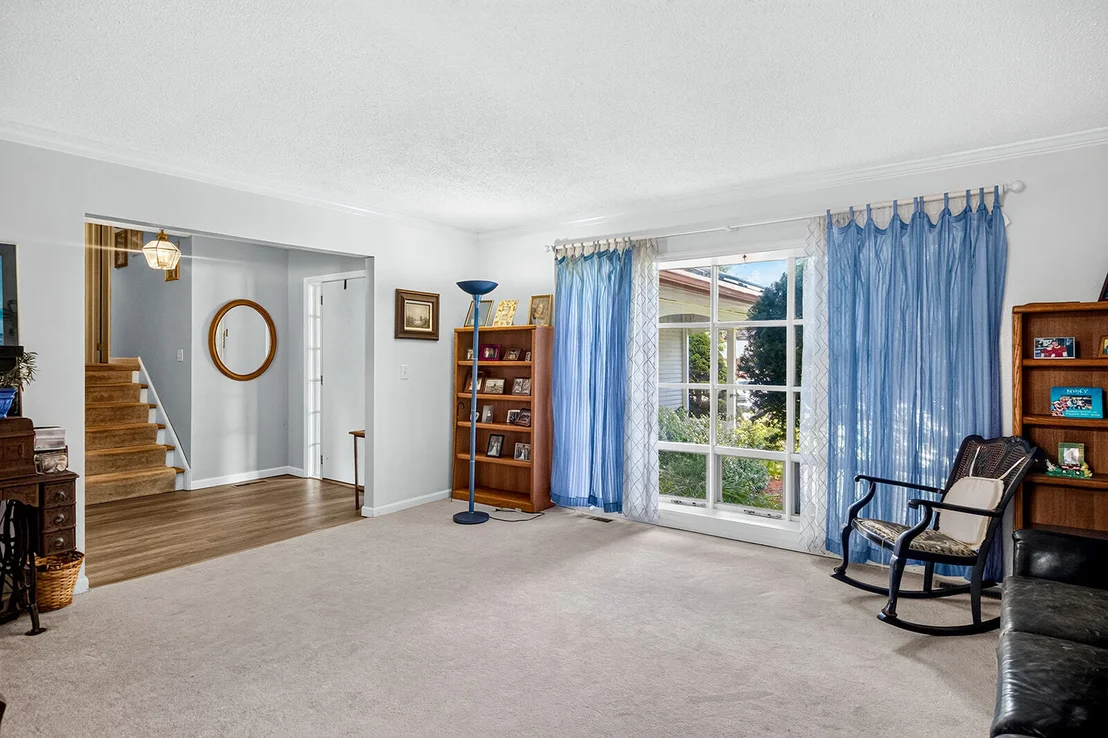 Photo of 8586 Yellowstone Drive