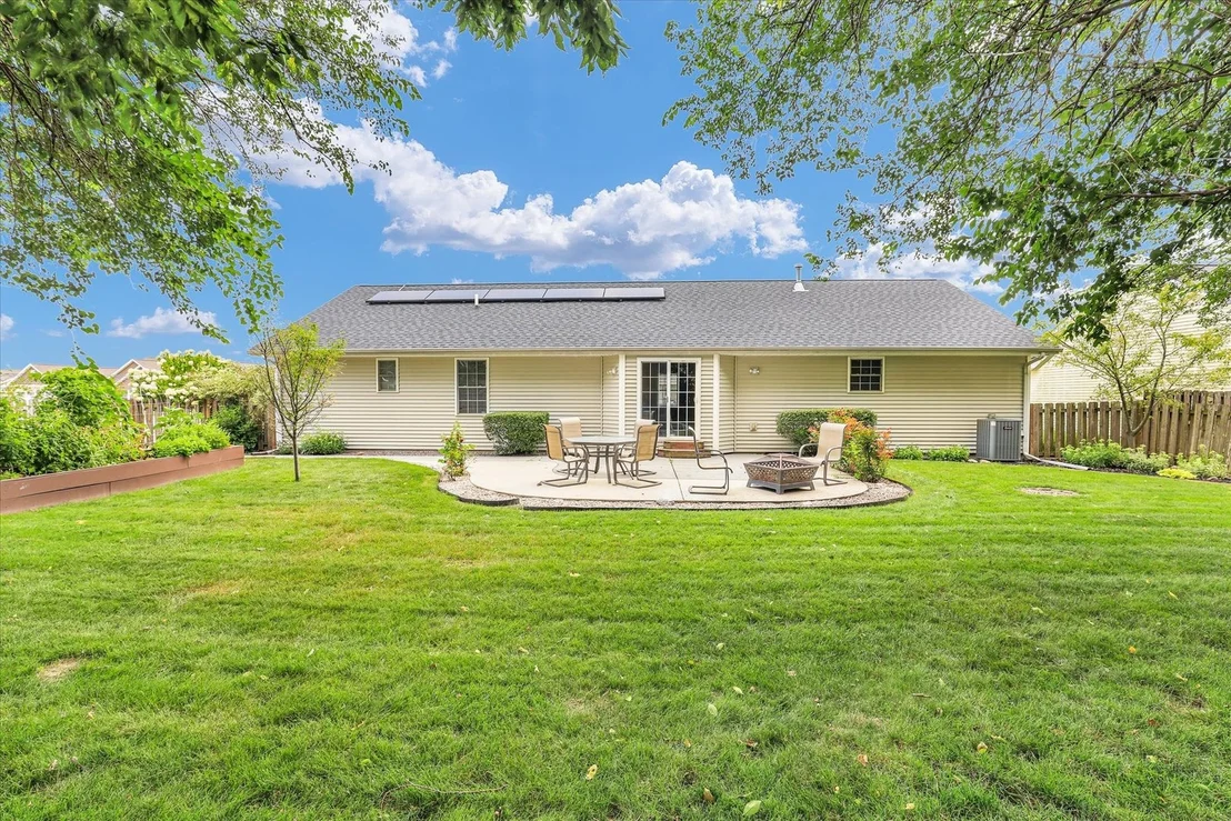 Photo of 2509 N Skyline Drive