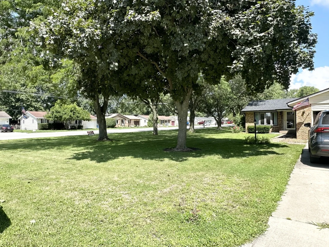 Photo of 1130 Cardinal Drive
