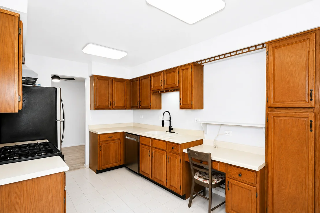 Photo of Unit C at 15 Creekside Circle