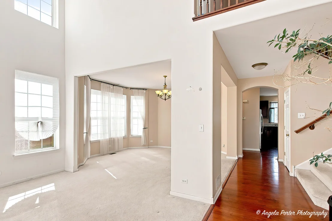 Photo of 429 W Newbridge Lane