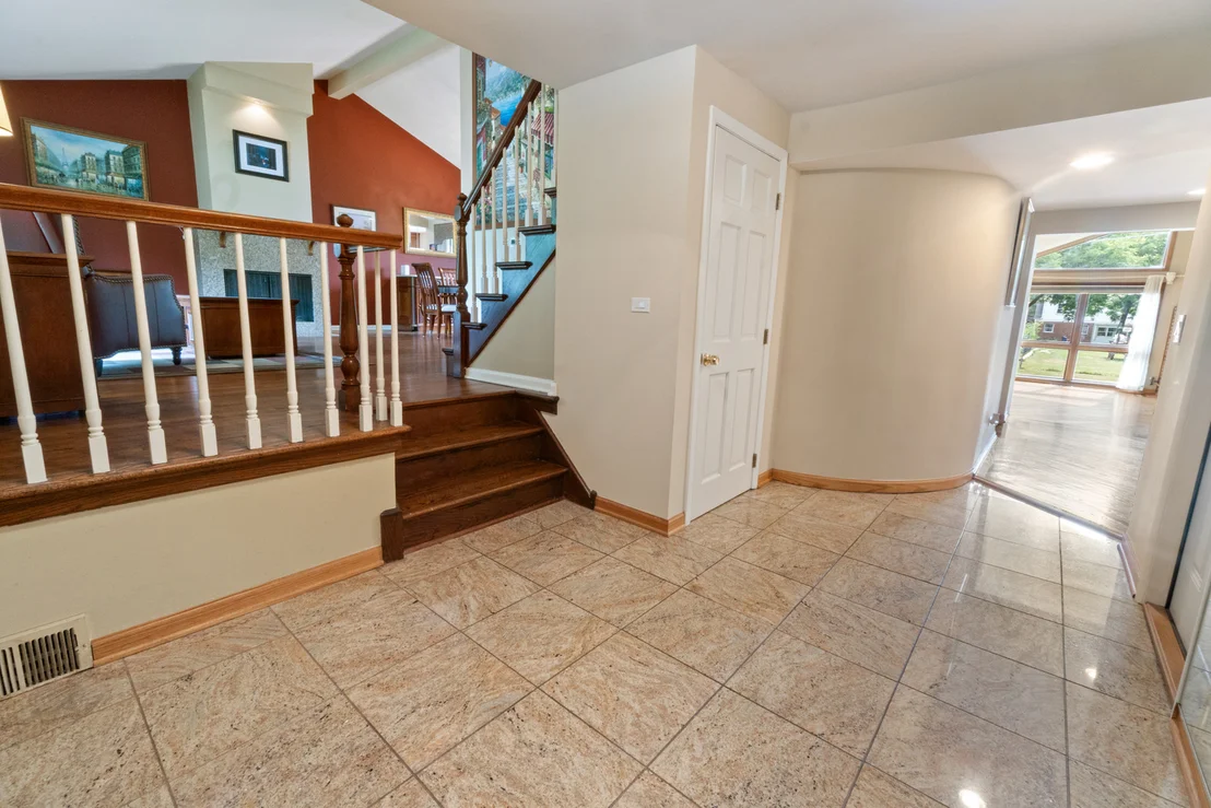Photo of 1621 Longmeadow Drive